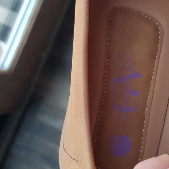 Gloria Vanderbilt Katherine flats - Picture 5 of 5